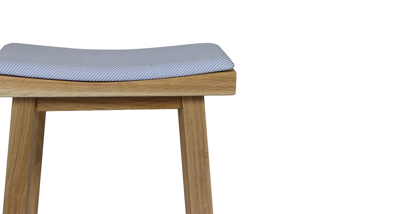 Close Up 2_Blue Seat
